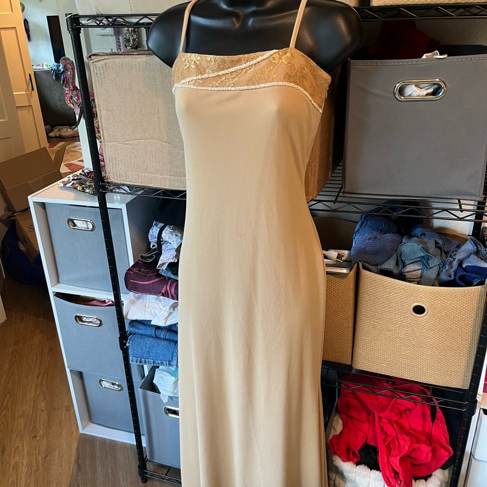 Cream Lace-Trim Slip Maxi Dress with Spaghetti Straps - Picture 2 of 9